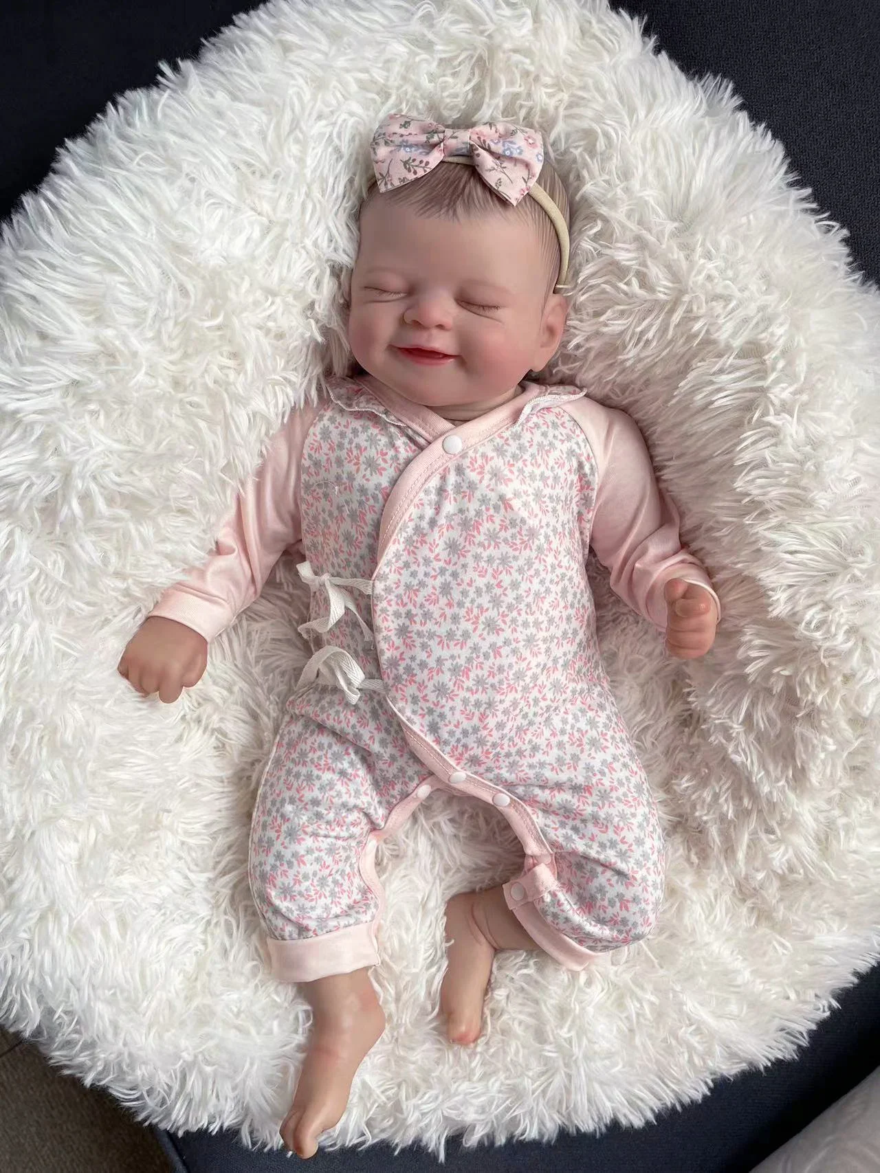 

19inch Alisha Already Painted Finished Reborn Baby Doll Same As Picture Lifelike Soft Touch 3D Skin Hand-Draw Hair Visible Veins