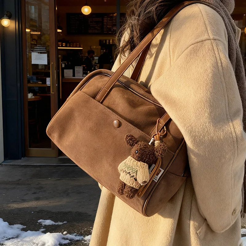 

Minimalist Vintage Matte Tote Bag 2026 New Large Capacity Women Shoulder Bag Fashion College Student Daypack Casual Purse