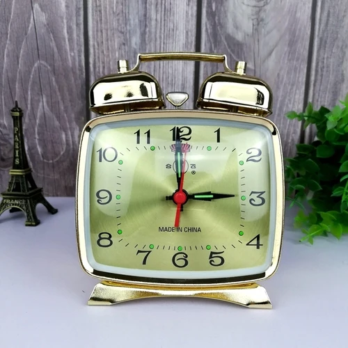 Antique Metal Mechanical Alarm Clock 10X13CM Vintage Desk Clock