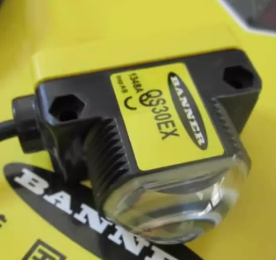 

Новый оригинальный фотоэлектрический датчик BANNER QS30ARX QS30RRX QS30EX+QS30ARX QS30EX+QS30RRX (излучающий тип)