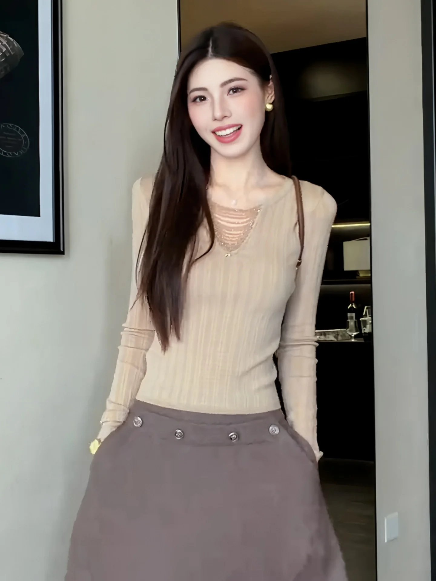 plus Size Vintage V-Neck Knitwear Women's Slim Fit Long Sleeve Base Shirt Autumn Fashion Design Sense Body Shaping Top