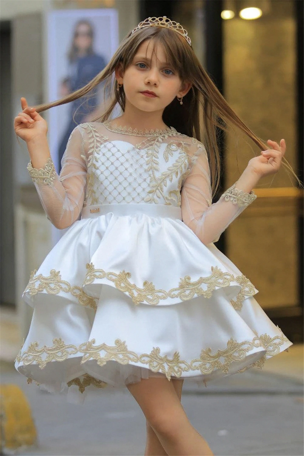 Elegant Flower Girl Dress For Wedding Puffy Gold Lace Satin Ruffles Applique Princess Kids Birthday Party Ball First Communion