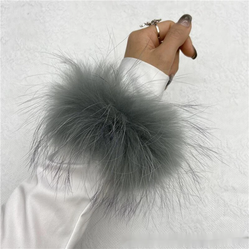 Ostrich Feather Arm Cuff Wrist Sleeve Women Real Fur Snap Bracelet Clap On Satin Wristband Elegant Halloween Costume Cosplay