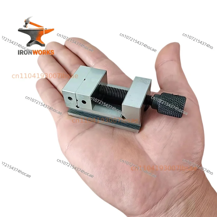 QGG25/33/38 1/1.3/1.5 Inch Micro Precision Flat Mouth Pliers Mini Cross V-shaped Mouth Pliers Hand Tools Mini Steel Clamp