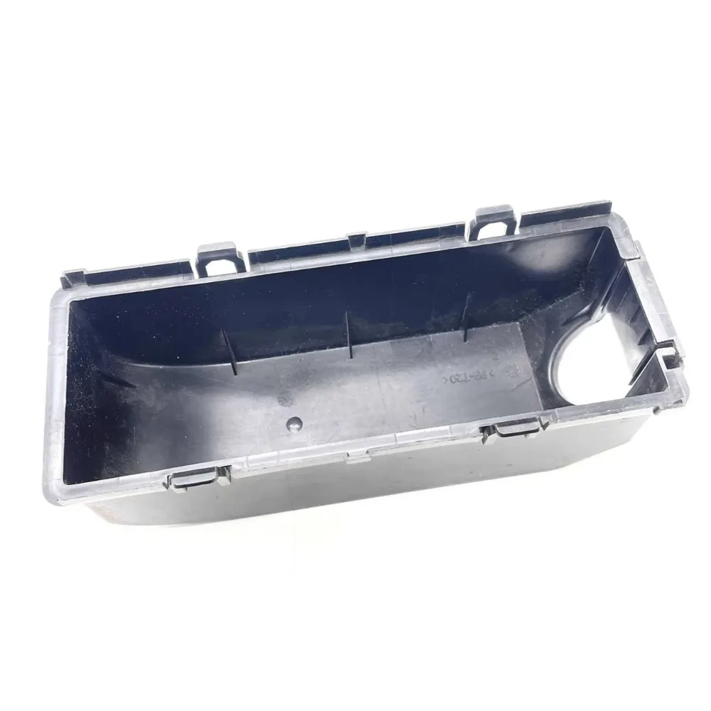 

For Roewe 550 MG6 Engine Compartment Fuse Box Lower Housing Fuse Boxs Base