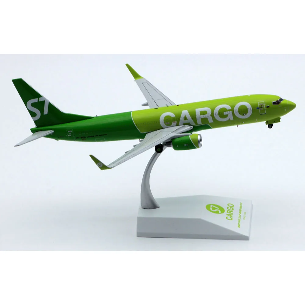 LH2302 Alloy Collectible Airplane Gift JC Wings 1:200 S7 Cargo Boeing B737-800(BCF) Diecast Aircraft Jet Model VP-BEN With Stand