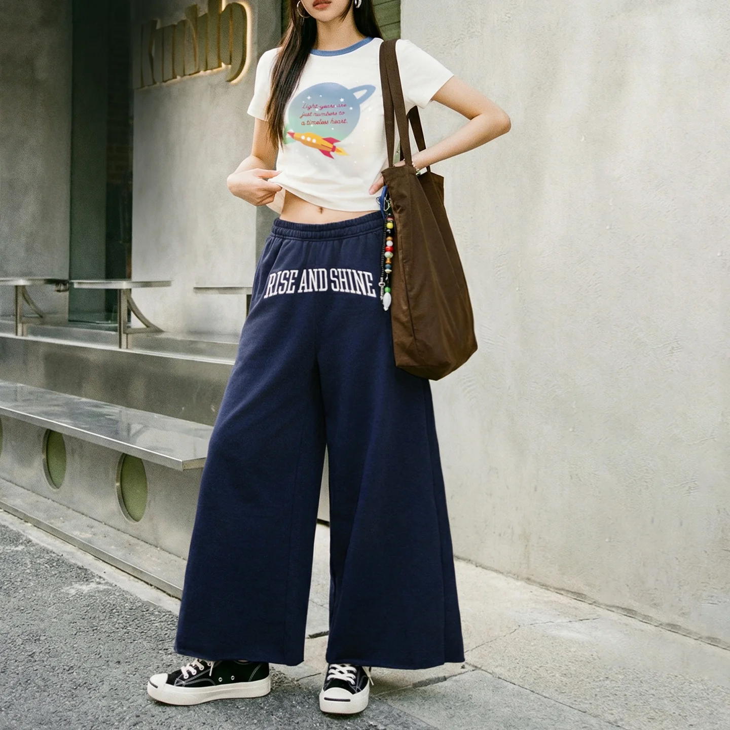 Women's Wide Leg Sweatpants - Ankle-Length Jogger in Navy Blue