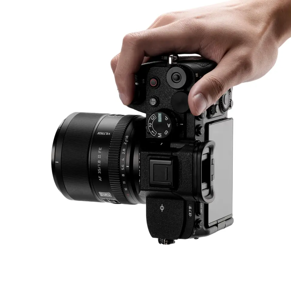 ソニー ZV-E10とViltrox 35mm F1.8レンズのセット VILTROX 35mm F1.8 II EVO FE APO Lens Full Frame for Sony FE ZVE1
