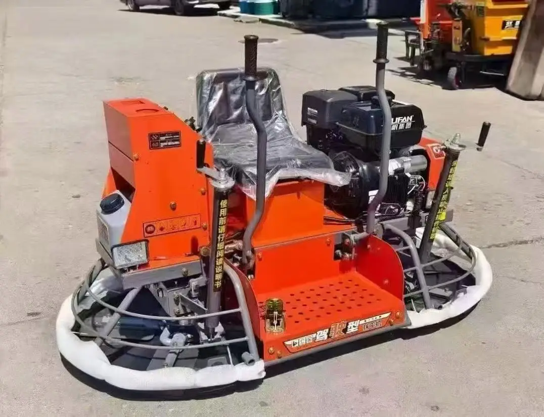 Ride-On Concrete Power Trowel with Lifan Engine and Gearbox for Floor Finishing