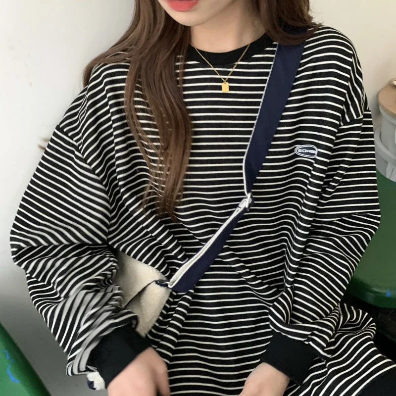 Popular Women T-shirts Striped Retro Comfort Slouchy Long Sleeve Tees Students Boyfriend Couple Trendy Females Tops Ulzzang Hot