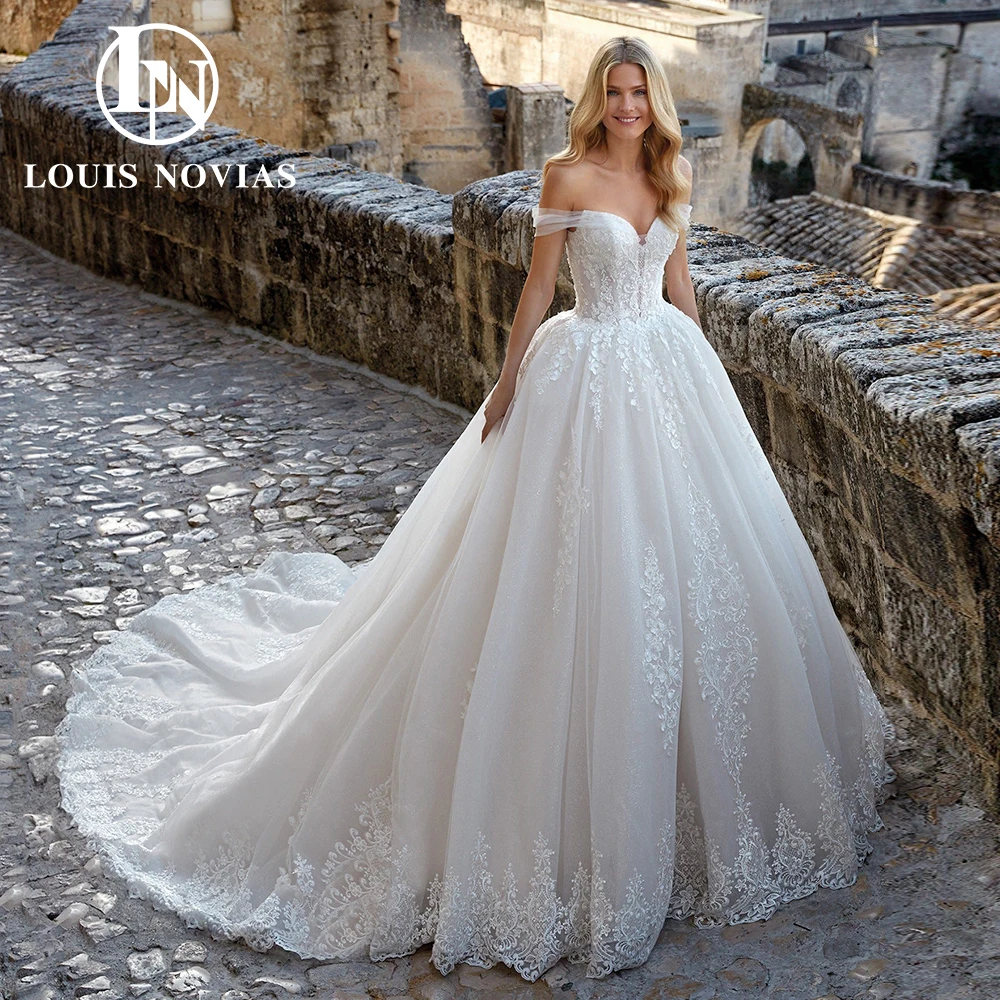 LOUIS NOVIAS Ball Gown Wedding Dresses For Woman Sexy Bridal Beading Flowers Cap Sleeve Romantic Wedding Gown Vestidos De Novia