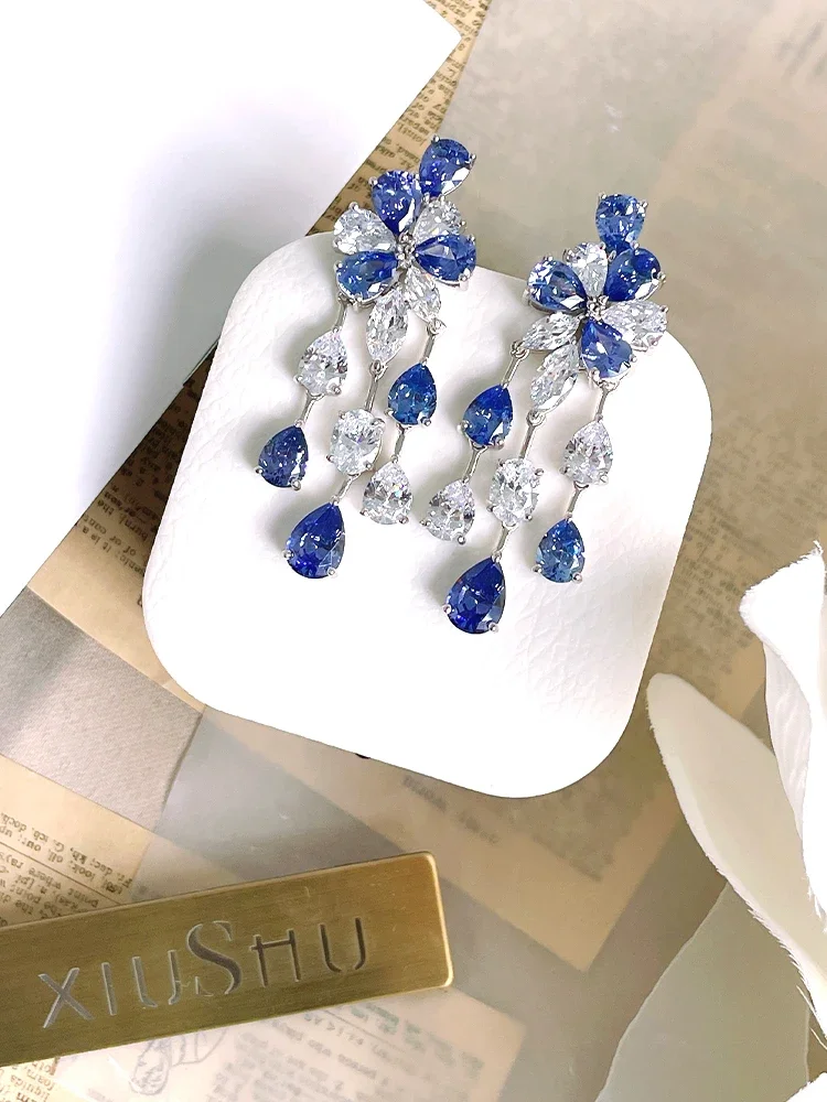 New Water Drops Flower Earrings for Women 925 Sterling Silver Luxury Versatile and Small Design Wedding Jewelry Wholesale
