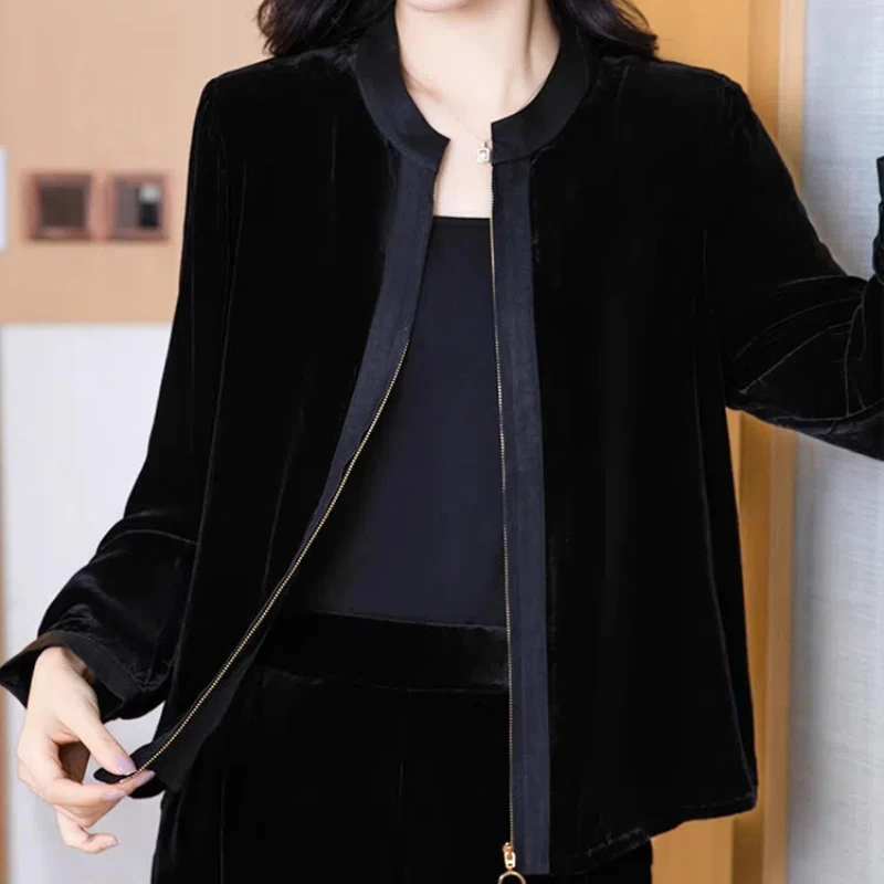 

New Chinese Style Retro Round Neck Gold Velvet Cardigan Short Jacket for Women New Chinese Style Short and Stylish Top