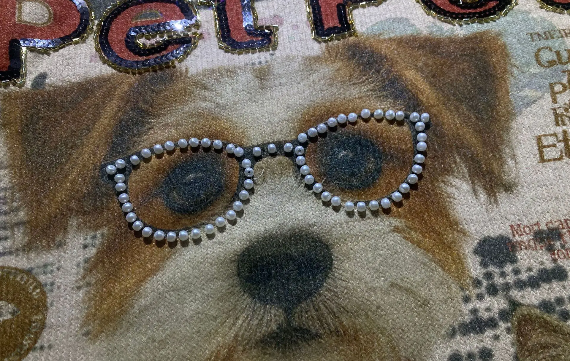 Heavy Beaded Round Neck Pullover Sweater for Women 2025 Autumn Winter New Sequins Cartoon Loose Long-sleeved Knitted Top
