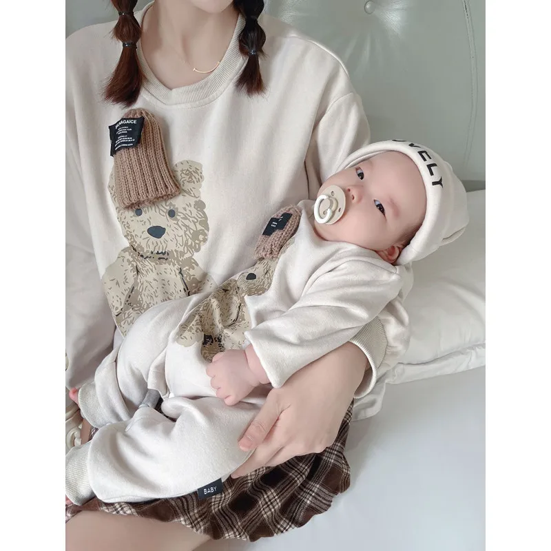 2023 Same Clothes For The Whole Family Fashion Mother Daughter Sweatshirt+Plaid Skirt Outfits Dad Son Hoodies Top Women Girl Set