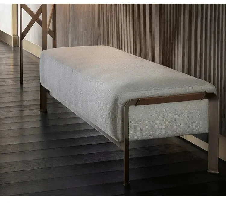 고성능 가성비 A15 침대 끝 스툴 침실 개성 긴 금속 가정용 신발 갈아 신는 스툴 고급 린넨 소파 스툴