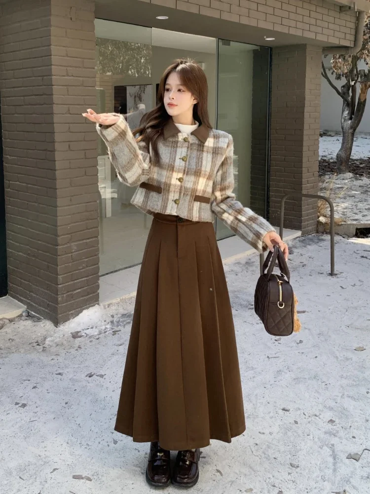 Korean Winter Outer Vintage Plaid Short Jacket Turn Down Collar Coat Pleated Long Skirt Fashion Elegant Two Piece Set for Women