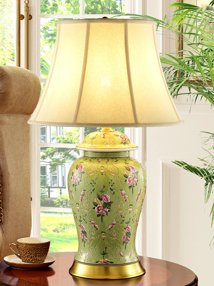 Green pastoral European copper ceramic desk lamp living room bedroom home interior decoration French bedside lamp extra large