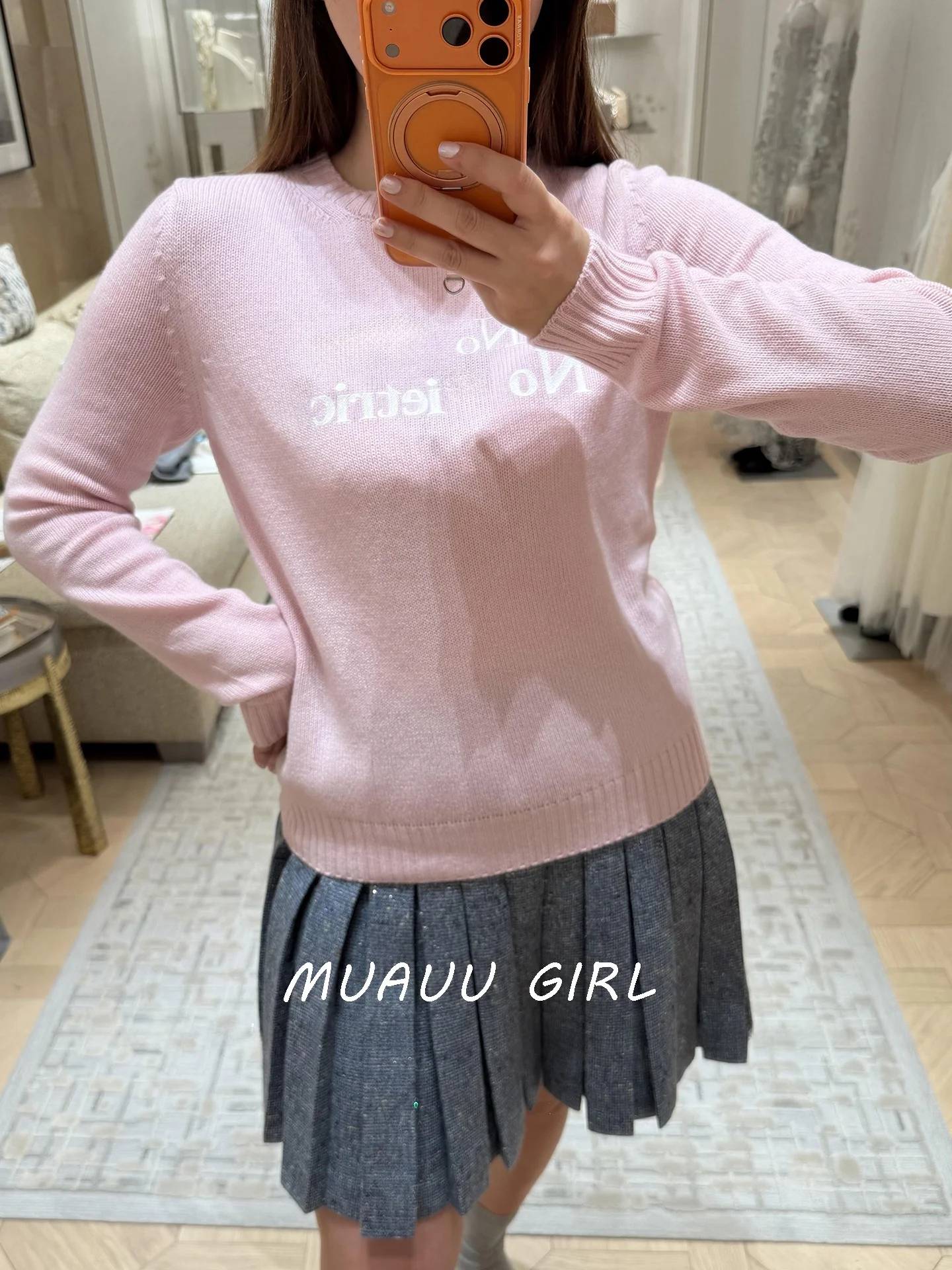 

MUAUU GIRL Мягкий кашемировый вязаный свитер с круглым вырезом и вышитым буквенным узором, повседневный свободный крой, весенне-летний женский топ