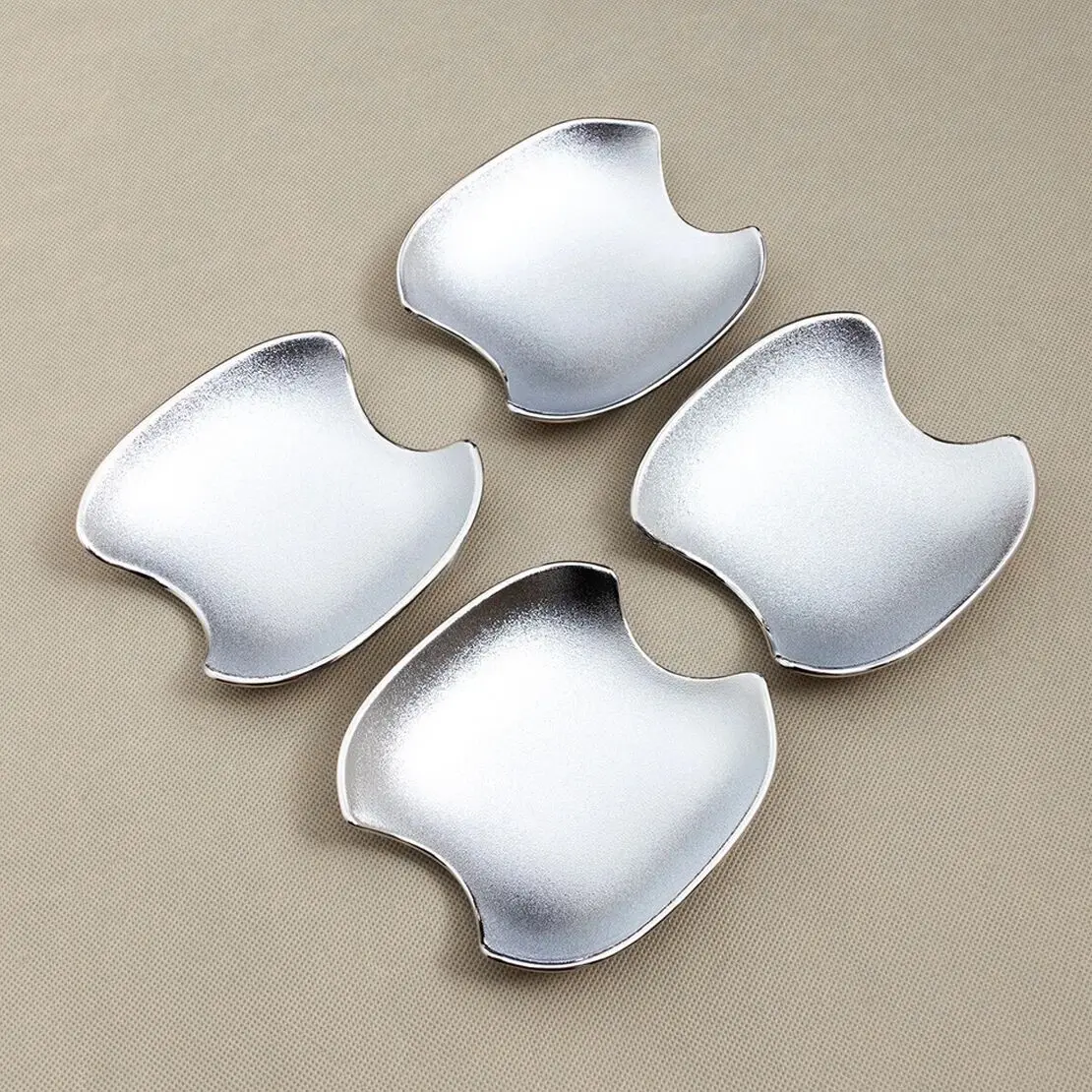 

Хромированная внешняя боковая дверная ручка автомобиля, крышка чаши, накладка, пластиковая рамка, подходит для Toyota Grand Highlander 2024 2025