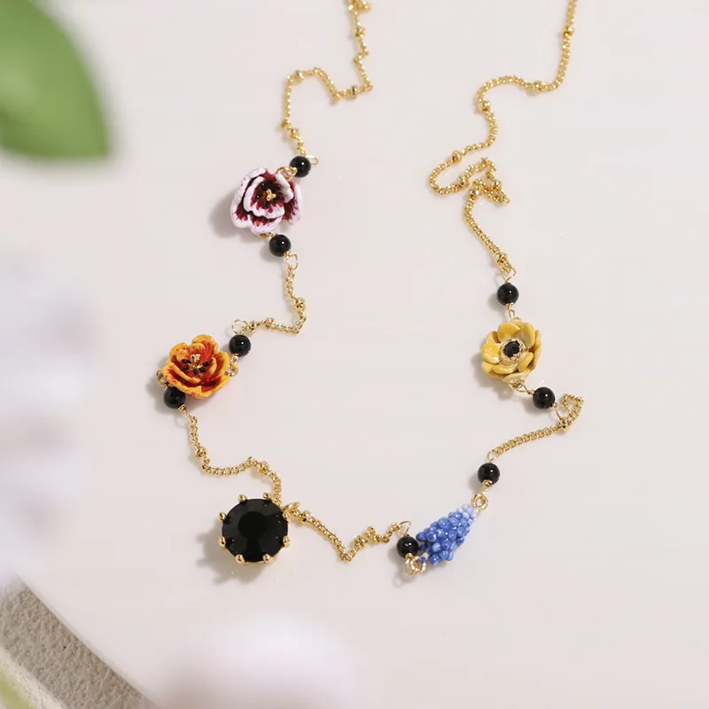

New Arrival Hot Trend Retro Style Orange Rose Flower Charms Tulip Hyacinth Anemone Black Glass Stone Pendant Necklace for Women