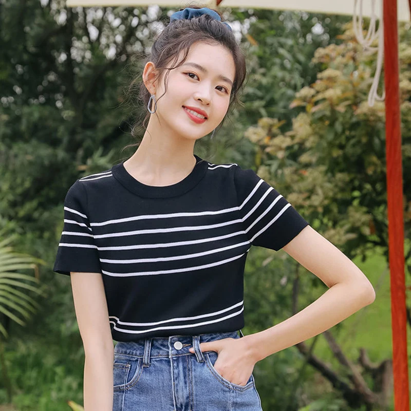 Women's Summer Simple Crew Neck Knitted T-shirt Girly Stripe Contrast Color Casual Temperament Versatile Crop Top Short Sleeve