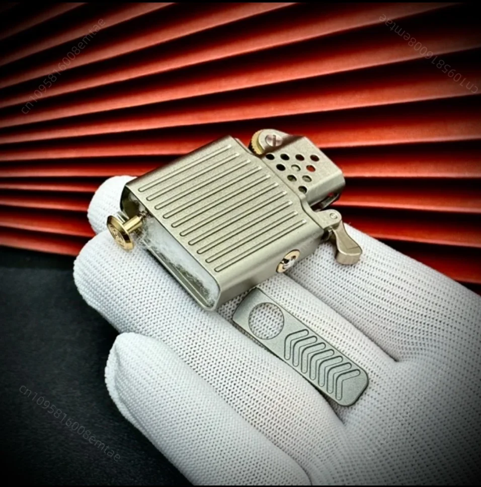 New Aluminum Alloy CNC Integrated Fuel Lighter Liner, universal Aluminum Alloy Lining, Lighter Accessories, Cigarette Accessorie