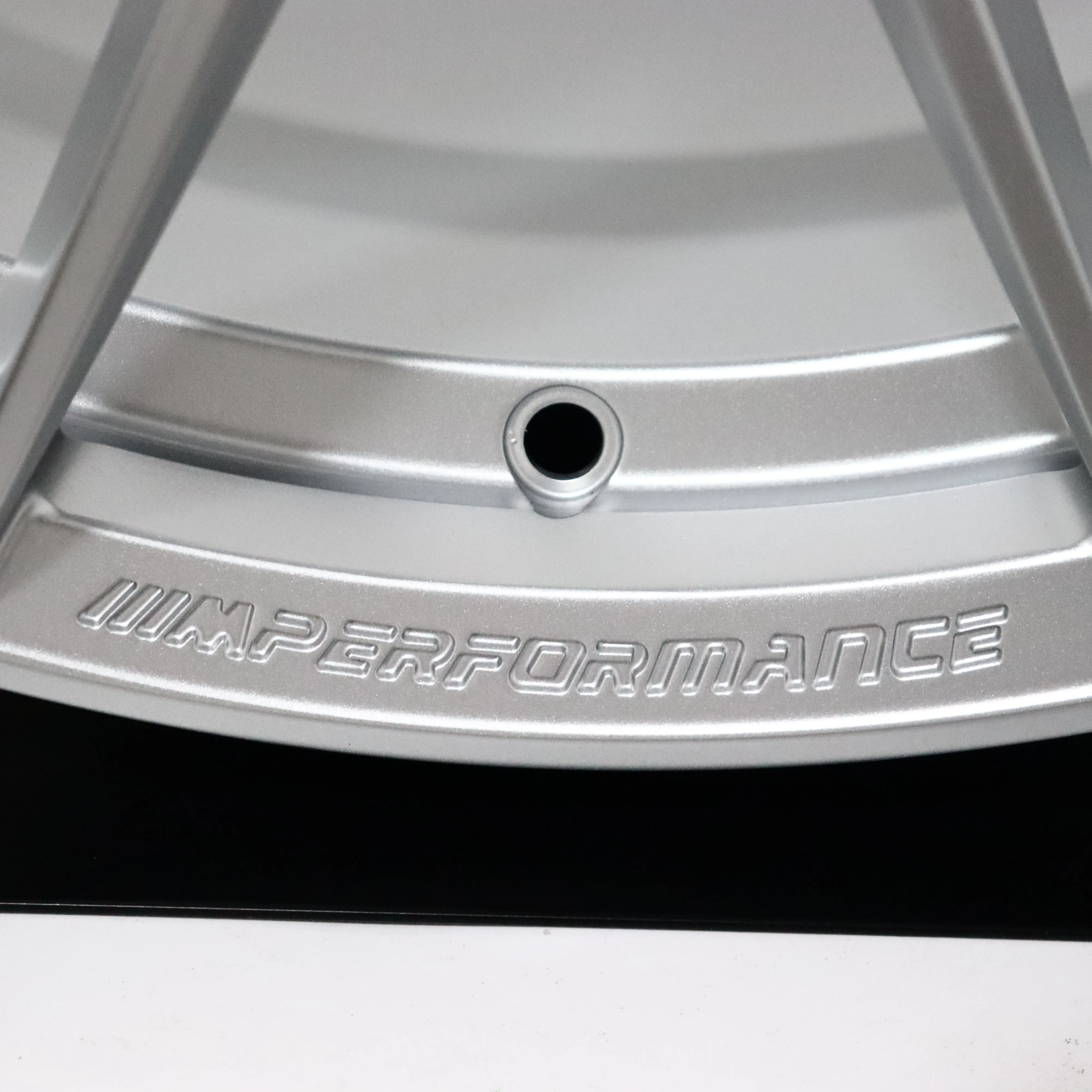 Xywheel Maßgeschneiderte geschmiedete Räder Felgen Design Silbrig 18 19 20 21 22 Zoll 5*112 8,5J 9J 10J für Q7 Q8 A7 A8 S6 S7 S8 RS5 RS6 RS7