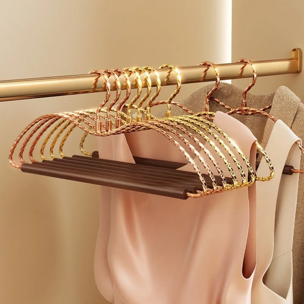 3pcs New Short Neck Clothes Hangers Space Saving Anti Slip Long Dress Storage Hangers Rotatable Design Closet Organizer Home Use