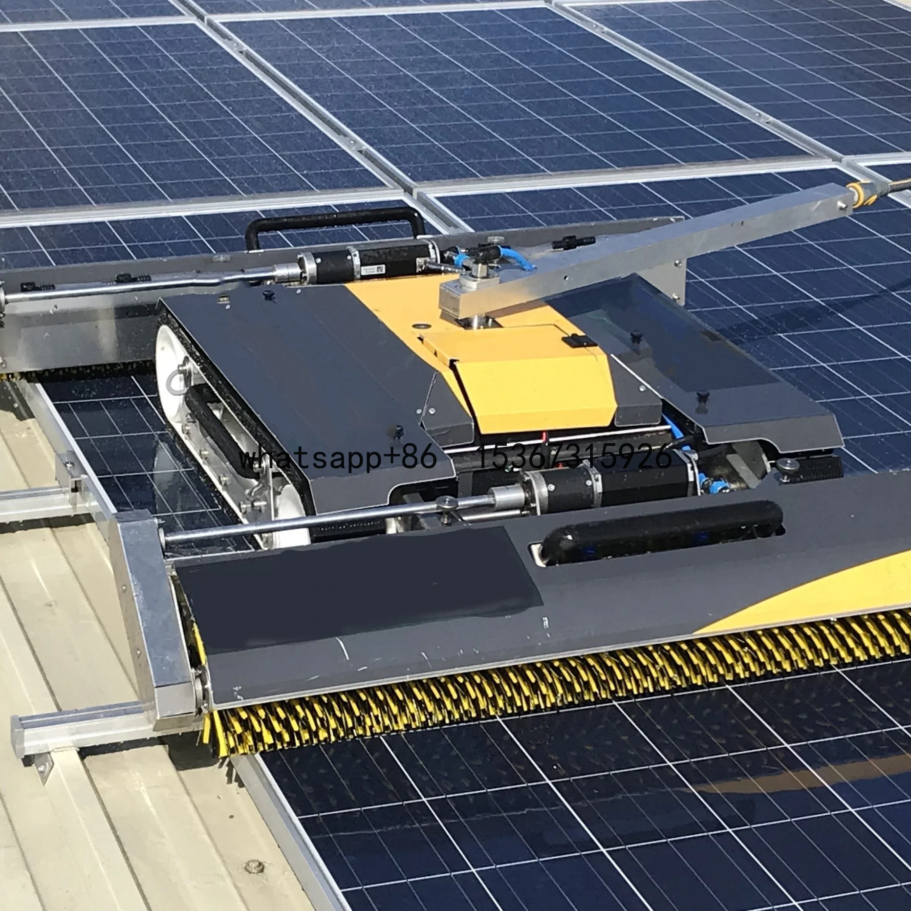 Solar panel Cleaning roof photovoltaic cleaning robot Rechargeable Home Robot For Residential Roof Solar System