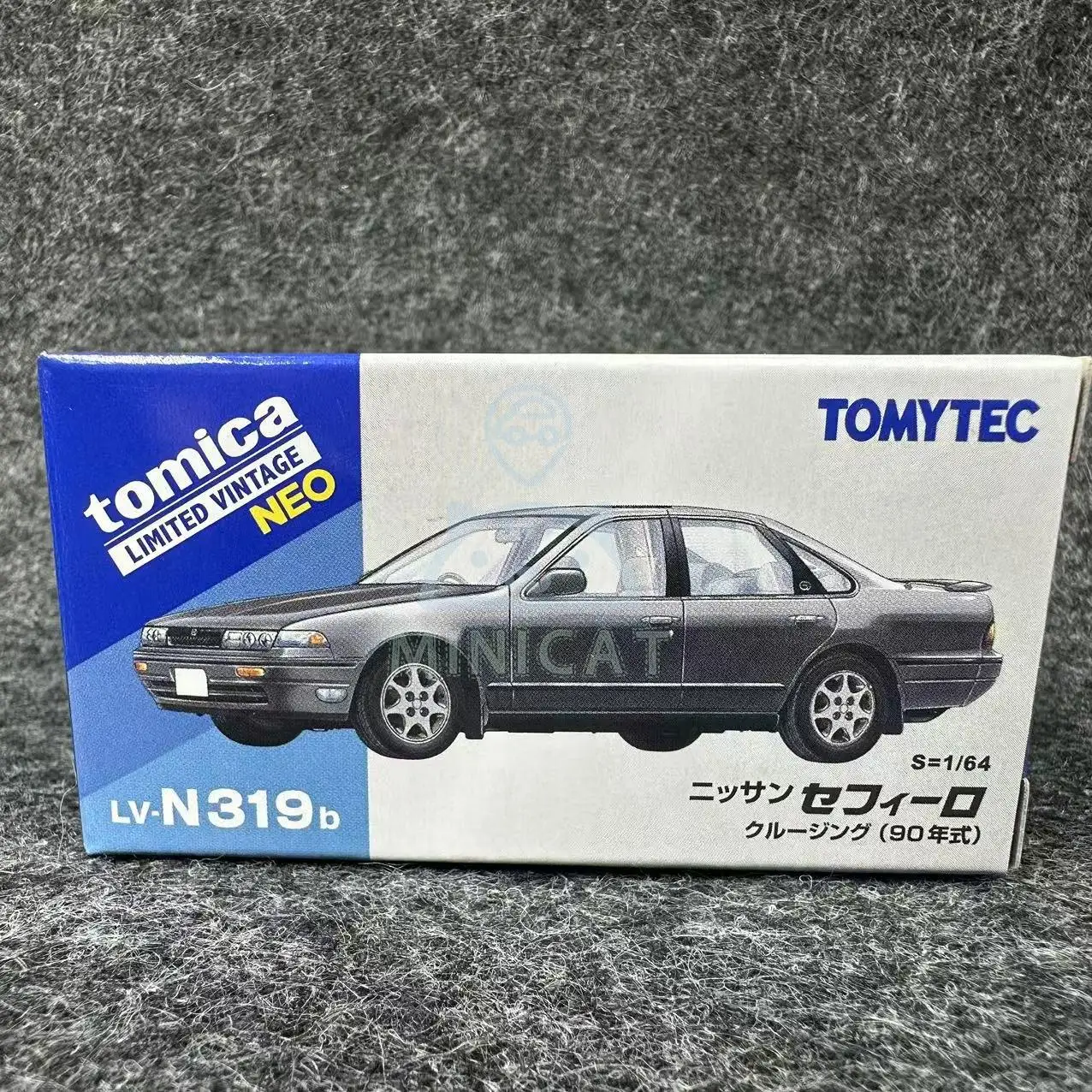 2410 TOMYTEC 1/64 TLV LV-N319b nissan Cefiro black alloy trolley model collection decoration