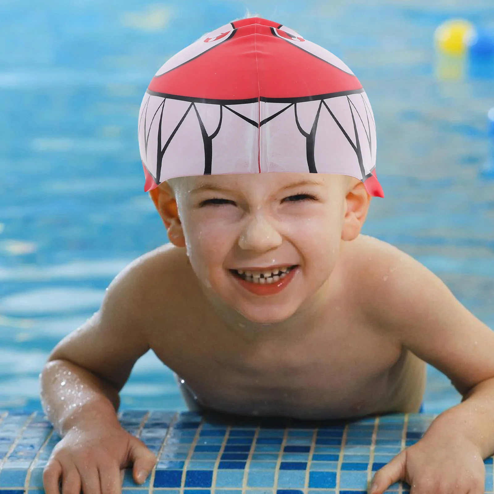 قبعة سباحة للأطفال من السيليكون بنمط سمكة القرش بتصميم كرتوني مقاوم للماء للأطفال، مقاس مريح باللون الأحمر #6