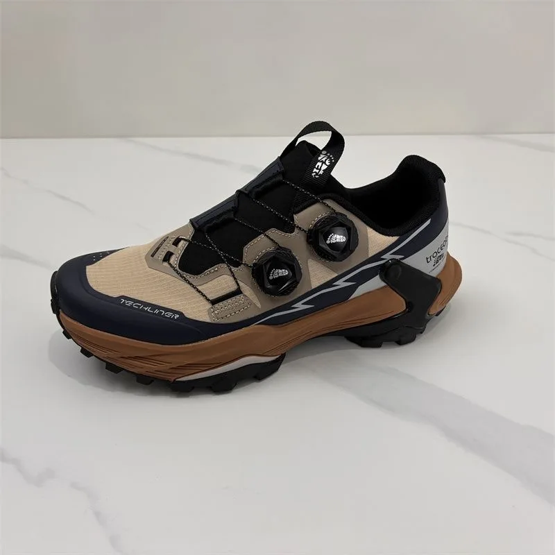 

2025 Новые уличные кроссовки для пар, противоскользящие прогулочные туфли для мужчин и женщин, дизайнерская спортивная обувь унисекс, носимые тренировочные туфли