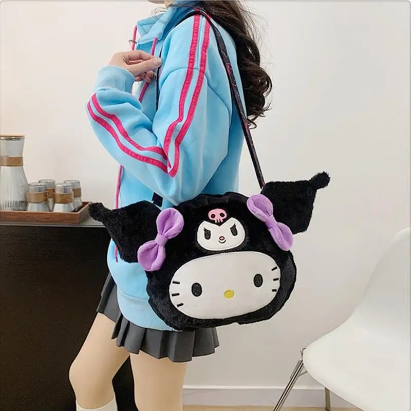 

Милая мультяшная сумка через плечо Kawaii Sanrioed Kuromi My Melody Cinnamoroll Hello Kitty для девочек, плюшевая ручная сумка на плечо