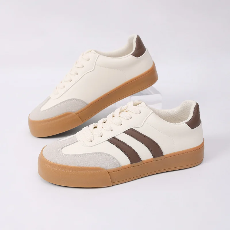 

German Training Shoes for Women2026Autumn and Winter New Retro Board Shoes Versatile Casual Thick-Soled Sports White Shoes