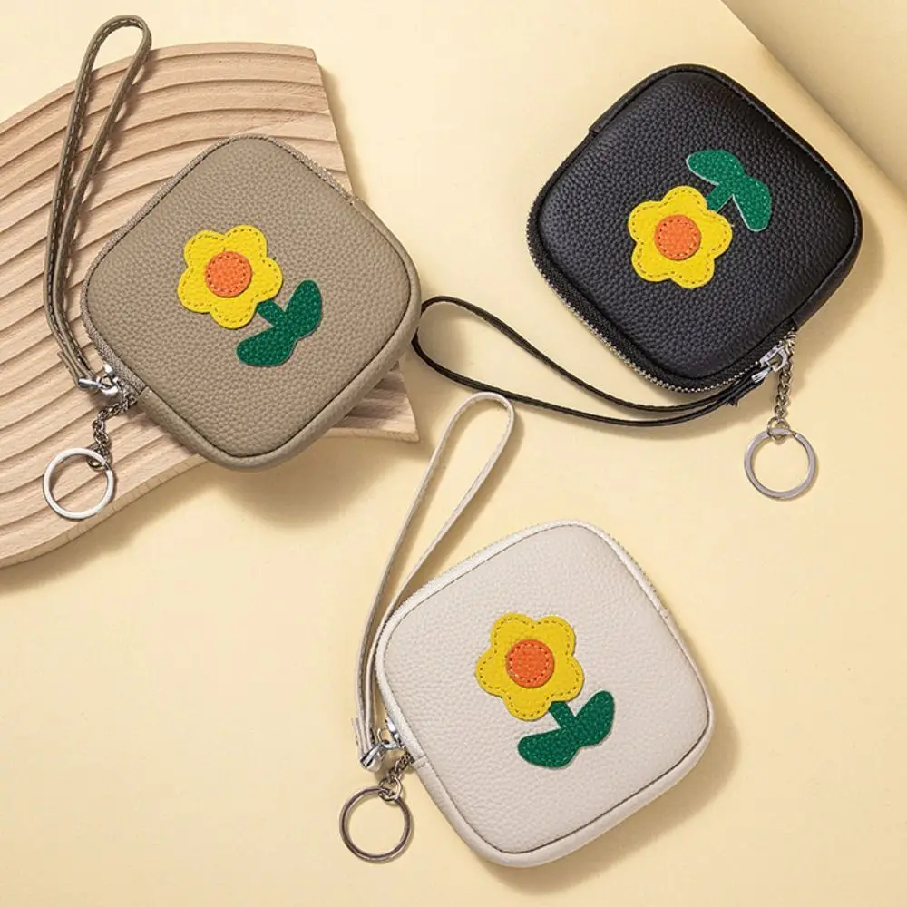 Portamonete Portamonete multifunzionale con piccolo fiore con portachiavi Mini borsa per rossetto adorabile Borsa da viaggio per auricolari con cerniera in pelle
