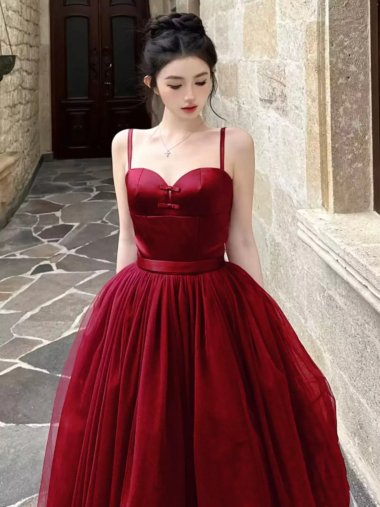 فستان حفلة موسيقية عنابي سباغيتي طول الشاي فستان الحفلات الكرة ثوب سستة / الدانتيل متابعة الظهر فستان الحفلات الصيفية