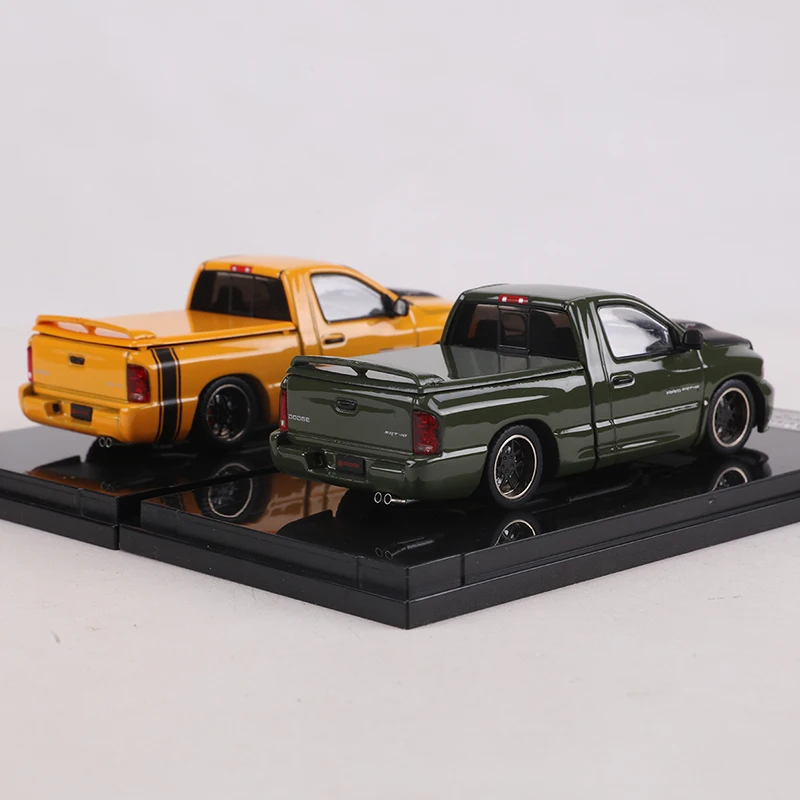 SHOOM 1:64 Dodge RAM SRT-10 Pickup truck Simulation die-cast alloy car model toy - view 3