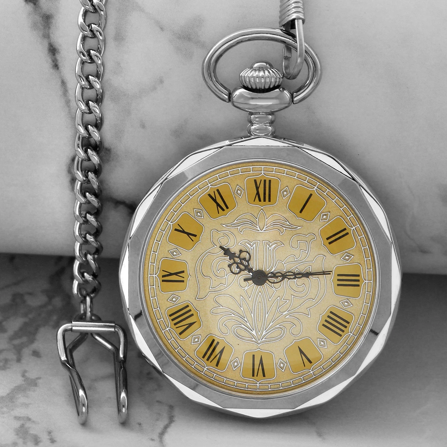 

Retro Silver Mechanical Pocket Watch Half Hunter Pendant Antique Manual Hand Winding Pocket Clock PJX1633