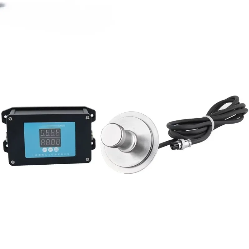Ultrasonic and manual cleaner descaling tools for refractometers