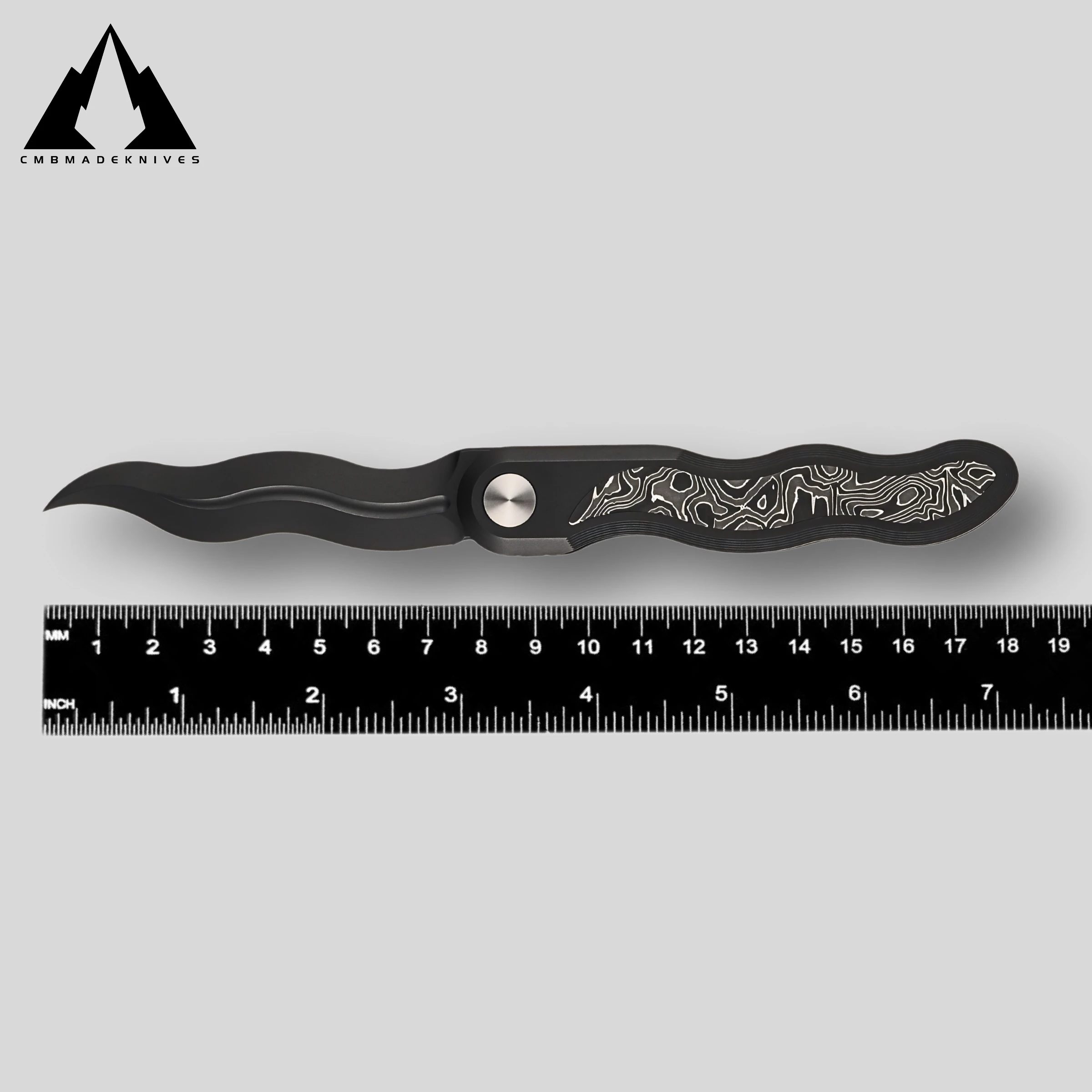 

CMBMADEKNIVES Kawanonagare S35VN Steel Titanium+CF Handle Pocket Folding Camping Outdoors Knife EDC CMB-13BS