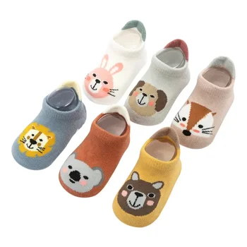 1 par de calcetines antideslizantes Caroon para niños pequeños, calcetín corto hasta el tobillo para primavera y otoño, calcetín interior Kawaii para primeros pasos