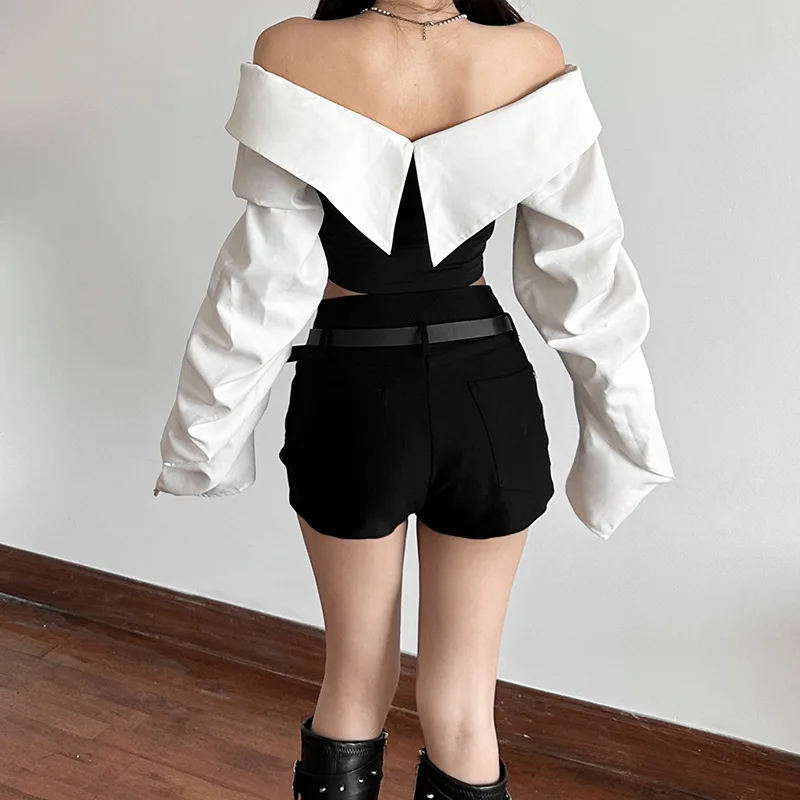 Seksowny top damski z odkrytymi ramionami, w kolorze blokowym, z podkreśloną talią i odkrytym pępkiem, cienki, dzianinowy na jesień.