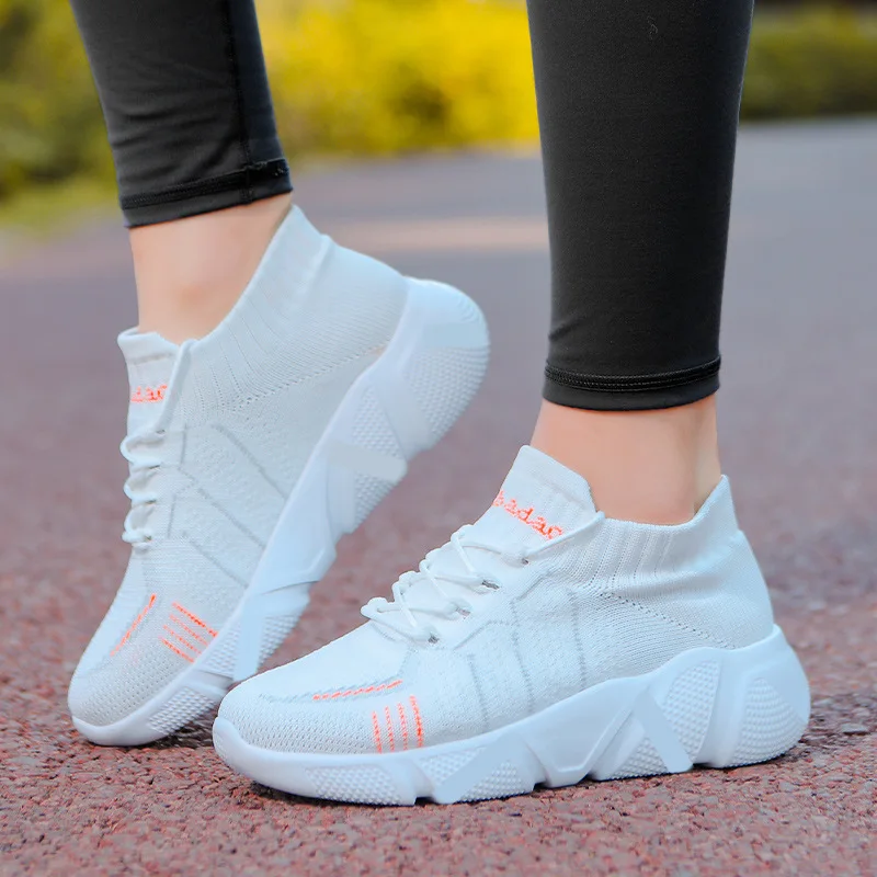 Sports Sho Es Fitness Sho Es Tracing Sho Es Men's and Women's Same Parent-child Shoes Running Square Dancing Shoes