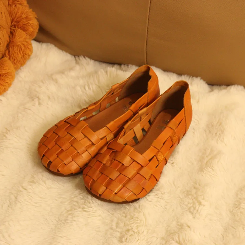 

Handwoven Leather Sandals Women's Slip-On round Toe Flat Bottom Soft Sole Casual Roman Style Foot Covering Footwear