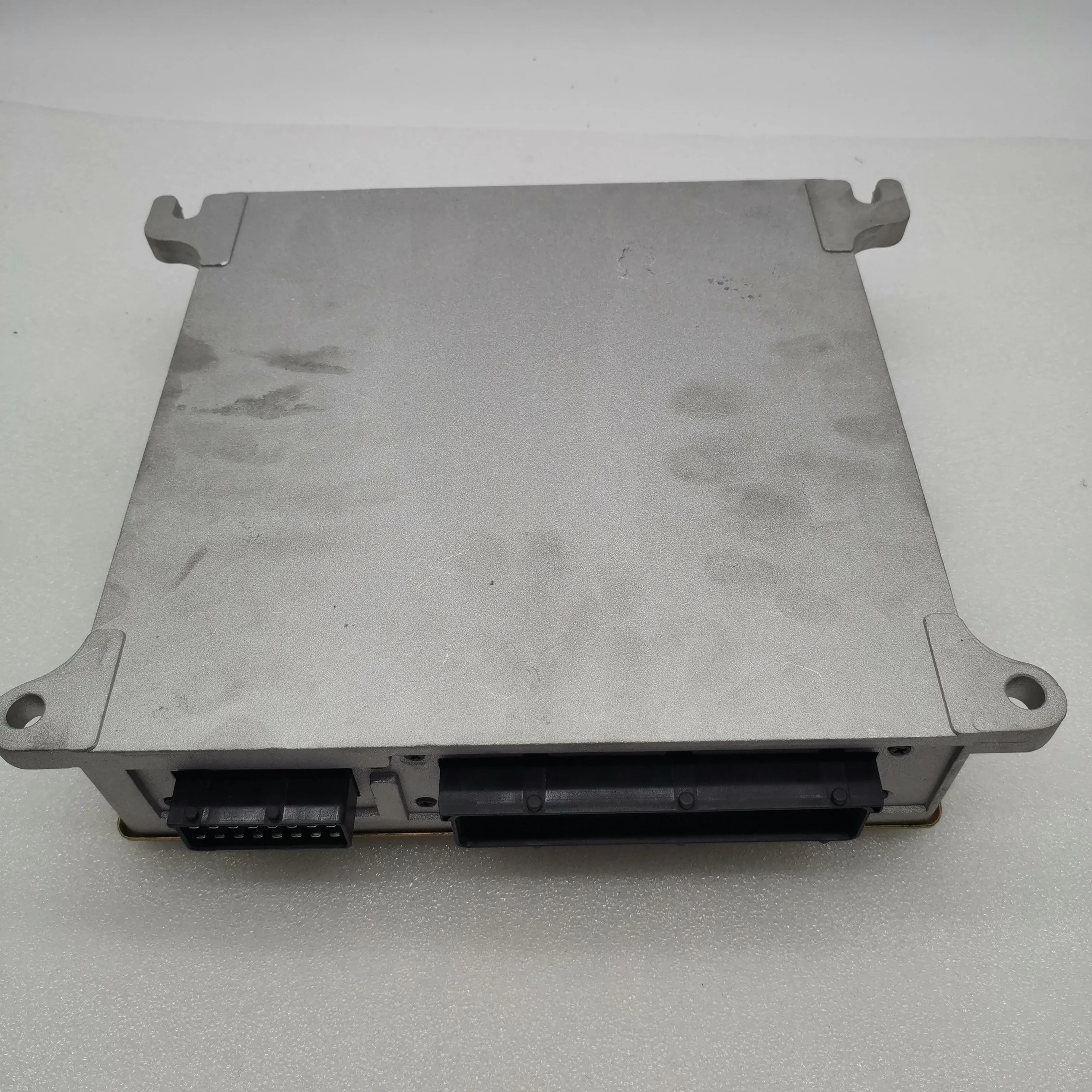 

VECU Controller 14518349 ECU Engine Controller with Program for EC140 EC210B EC240 Excavator