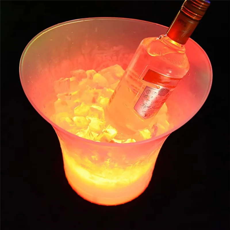 

ABBO-5L Waterproof Plastic LED Ice Bucket Bars Nightclubs LED Light Up Champagne Beer Bucket (Color Changing)