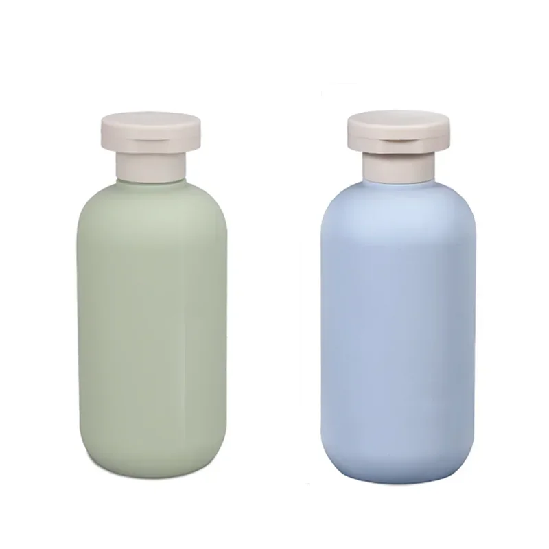 2pc 200ml Plastic Travel Shampoo Bottles Refillable Flip Cap Squeeze Bottles for Toiletries Large Leakage-Proof Travel Bottles