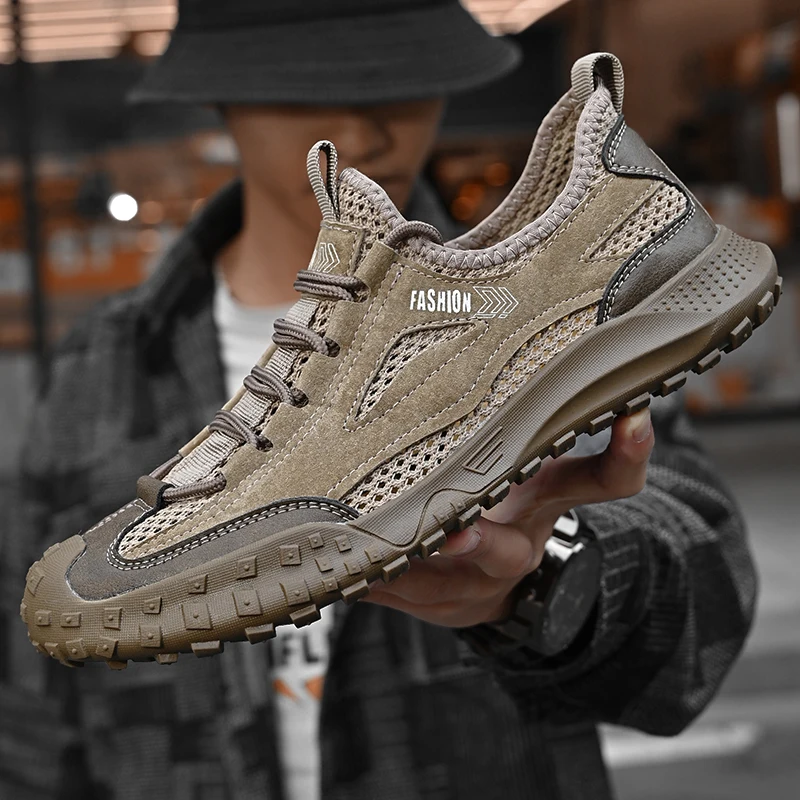 Protective Work Shoes for Summer Mesh Breathable Sneakers Lightweight Safety Shoes Industrial Working Boots with Plastic Toe