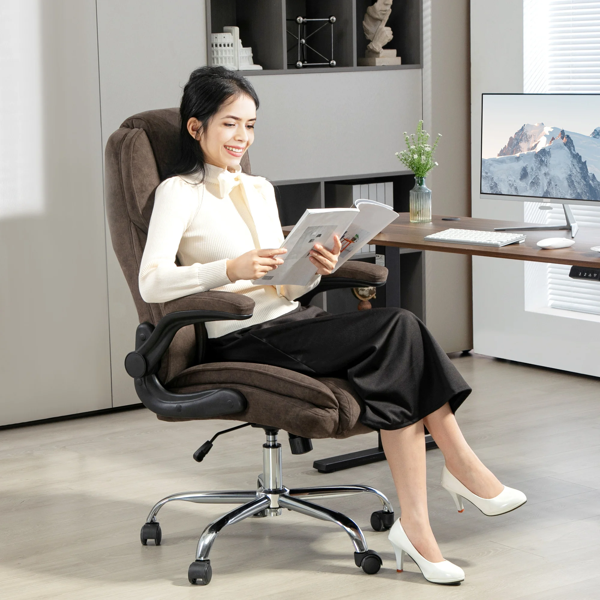HOMCOM High Back Office Chair, Executive Desk Chair with Swivel Wheels, Flip-up Armrest, Adjustable Height, Modern Diamond Fabric Computer Chair for Home Office, Dark Brown